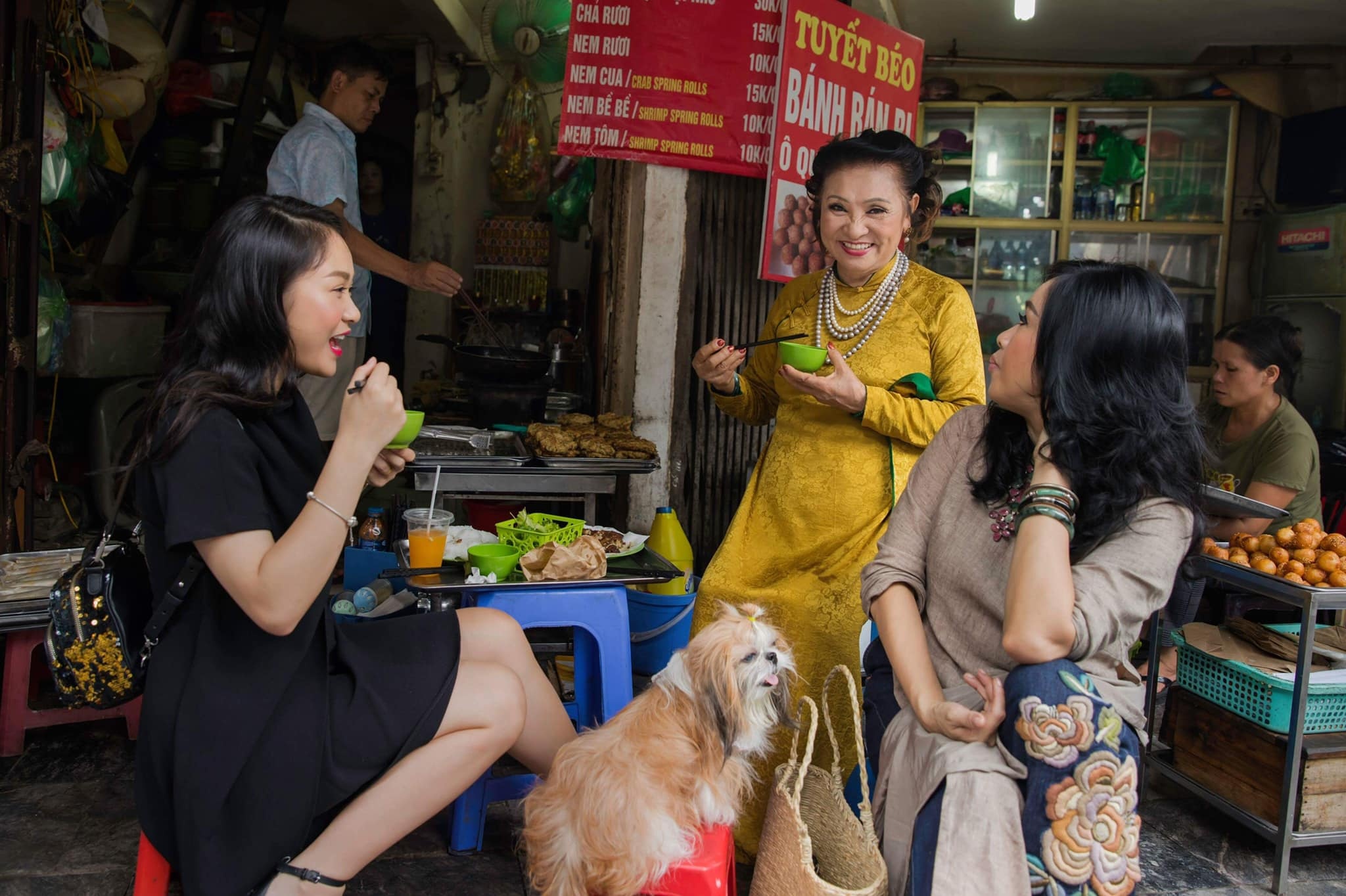 Nhan sắc của ba thế hệ nhà Thanh Lam ảnh 1 Nhan sac cua ba the he nha Thanh Lam anh 1