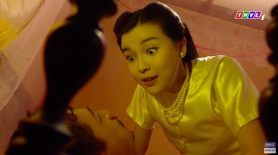 Diễn xuất một màu,  trợn mắt của Cao Thái Hà ảnh 1 Dien xuat mot mau,  tron mat cua Cao Thai Ha anh 1