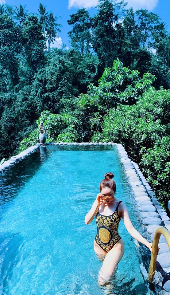 Ve dep cua ban gai Chi Bao anh 3