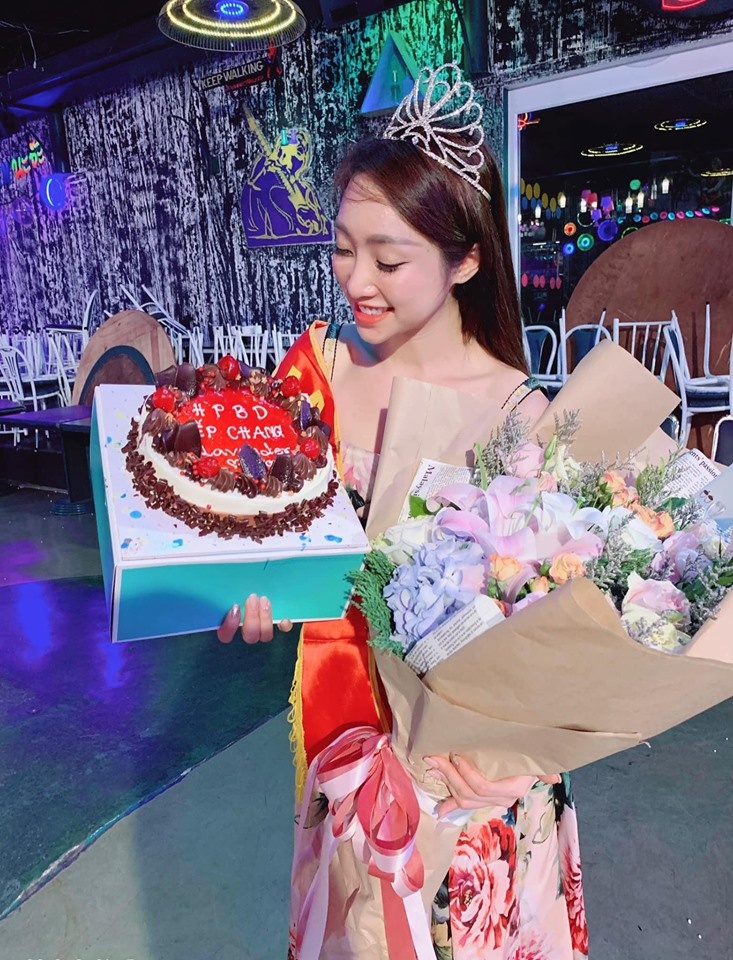 Ve dep cua ban gai Chi Bao anh 10