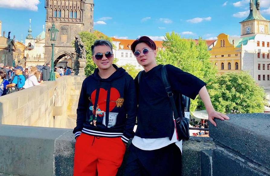 Dam Vinh Hung co the bi cong an trieu tap anh 4