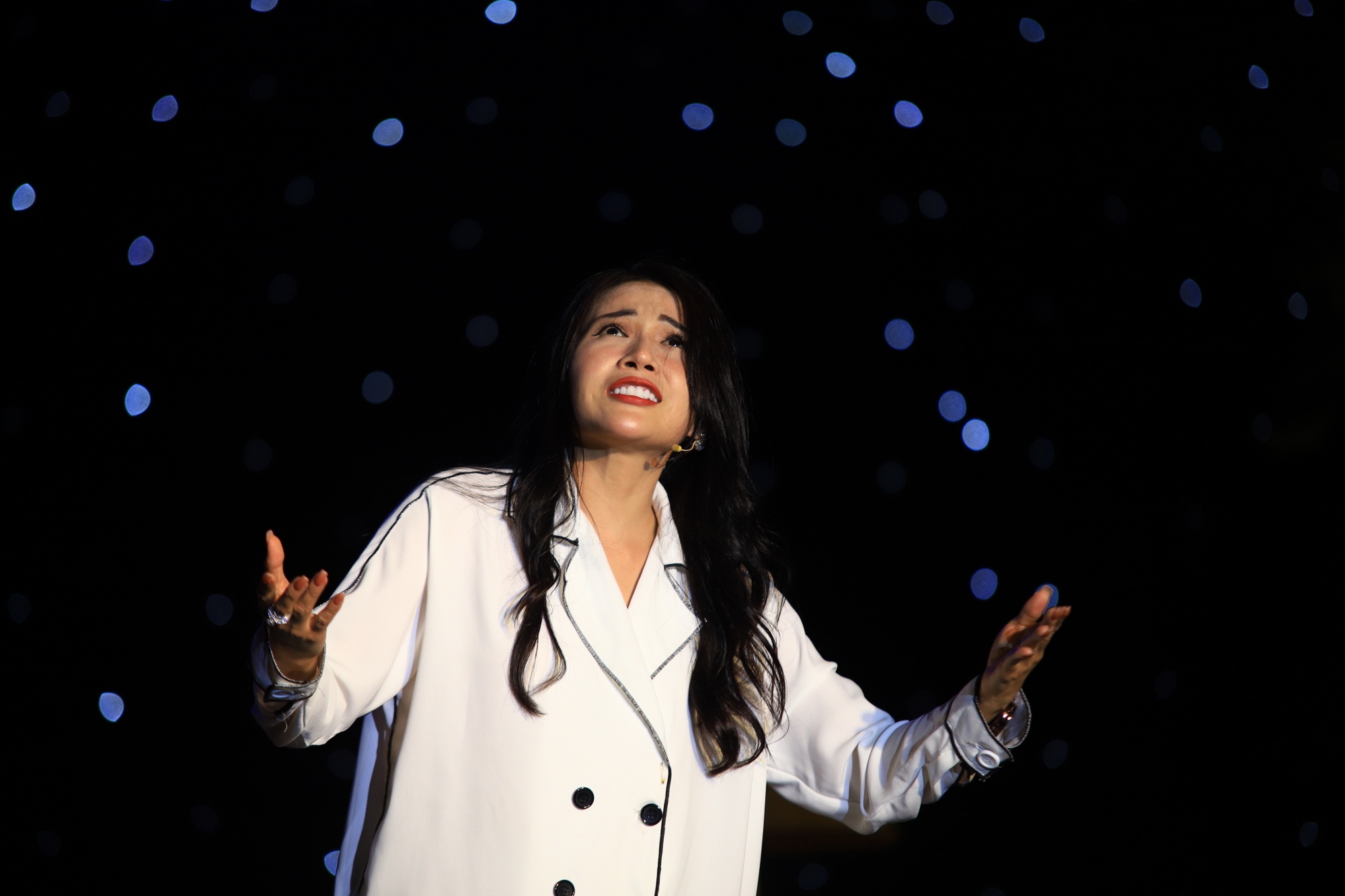 Hoai Linh lam me Chi Tai anh 10