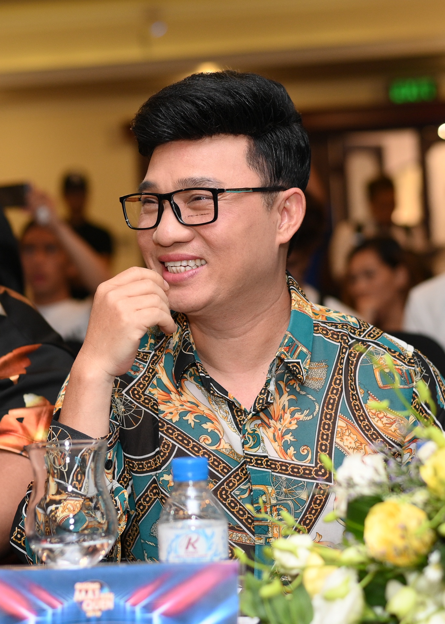 Ho Ngoc Ha lam giam khao Guong mat than quen anh 7