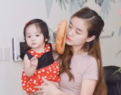 Vo Hoai Lam ke hai lan sinh con anh 2