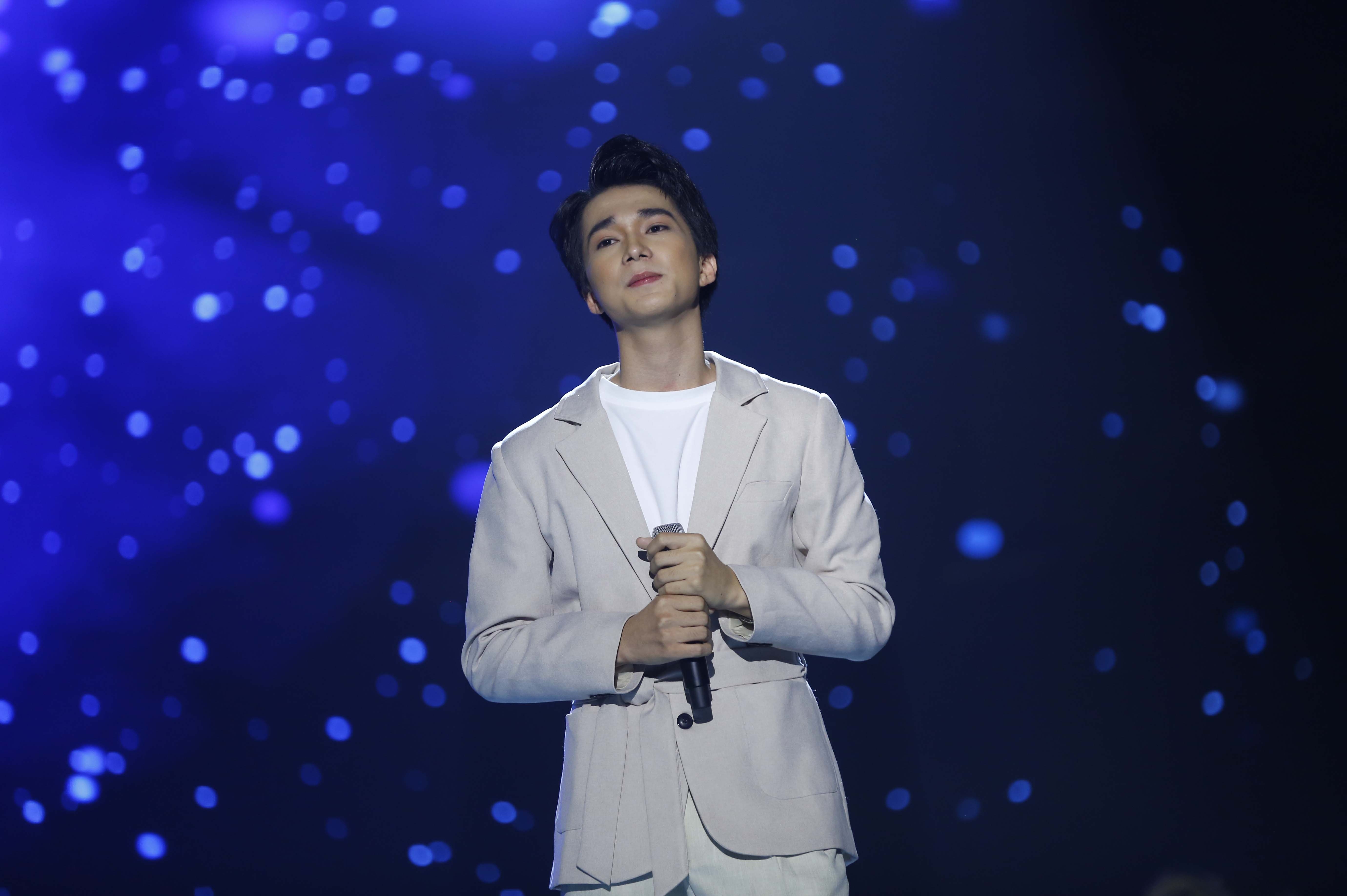 Con nuoi Hoai Linh thi Solo cung Bolero anh 1