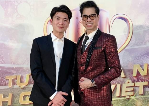 Con trai bầu Hiển nhận Ngọc Sơn là thầy ảnh 1 Con trai bau Hien nhan Ngoc Son la thay anh 1