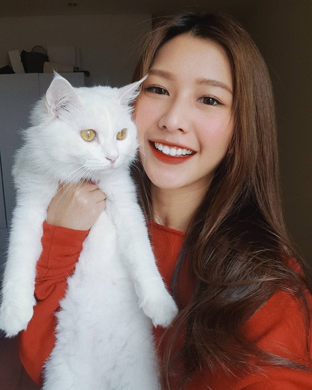 2 thanh vien moi cua nhom Lip B anh 4