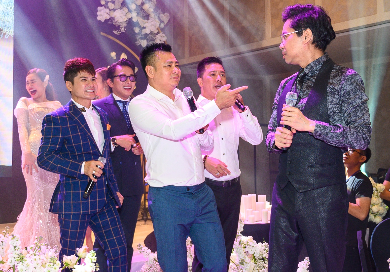 Le cuoi Giang Hong Ngoc anh 1