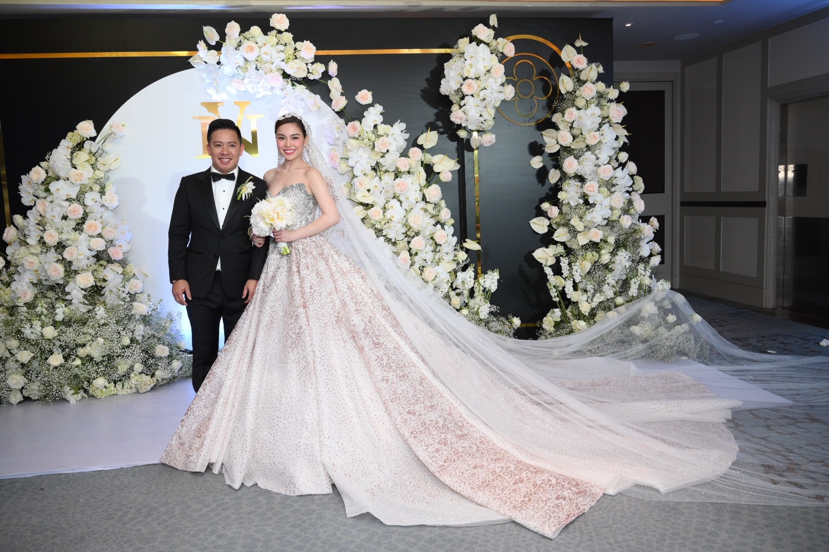 Dan sao du cuoi GIang Hong Ngoc anh 1