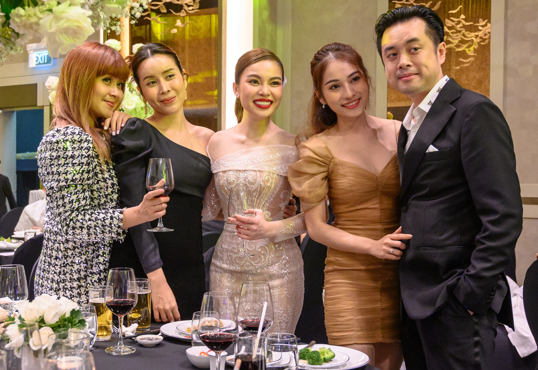 Le cuoi Giang Hong Ngoc anh 7