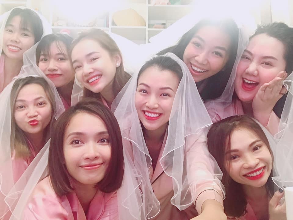 Hoàng Oanh đám cưới với chồng Tây ảnh 2 Hoang Oanh dam cuoi voi chong Tay anh 2