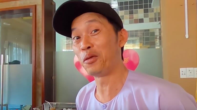 Hoai Linh: 'Tam dung game show, toi di dien tinh, hoi cho rat vui' hinh anh