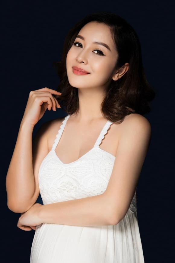 nhan sac Jennifer Pham khi mang thai lan 4 anh 8