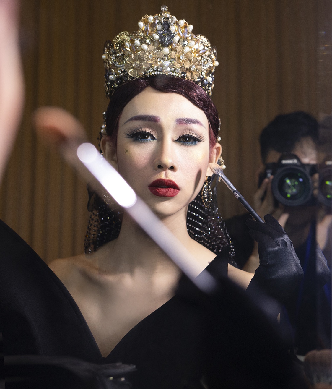 BB Tran,  Hai Trieu gia gai o hau truong anh 4