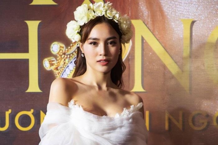 Ninh Duong Lan Ngoc: 'Toi da xam hinh khi bi tram cam' hinh anh