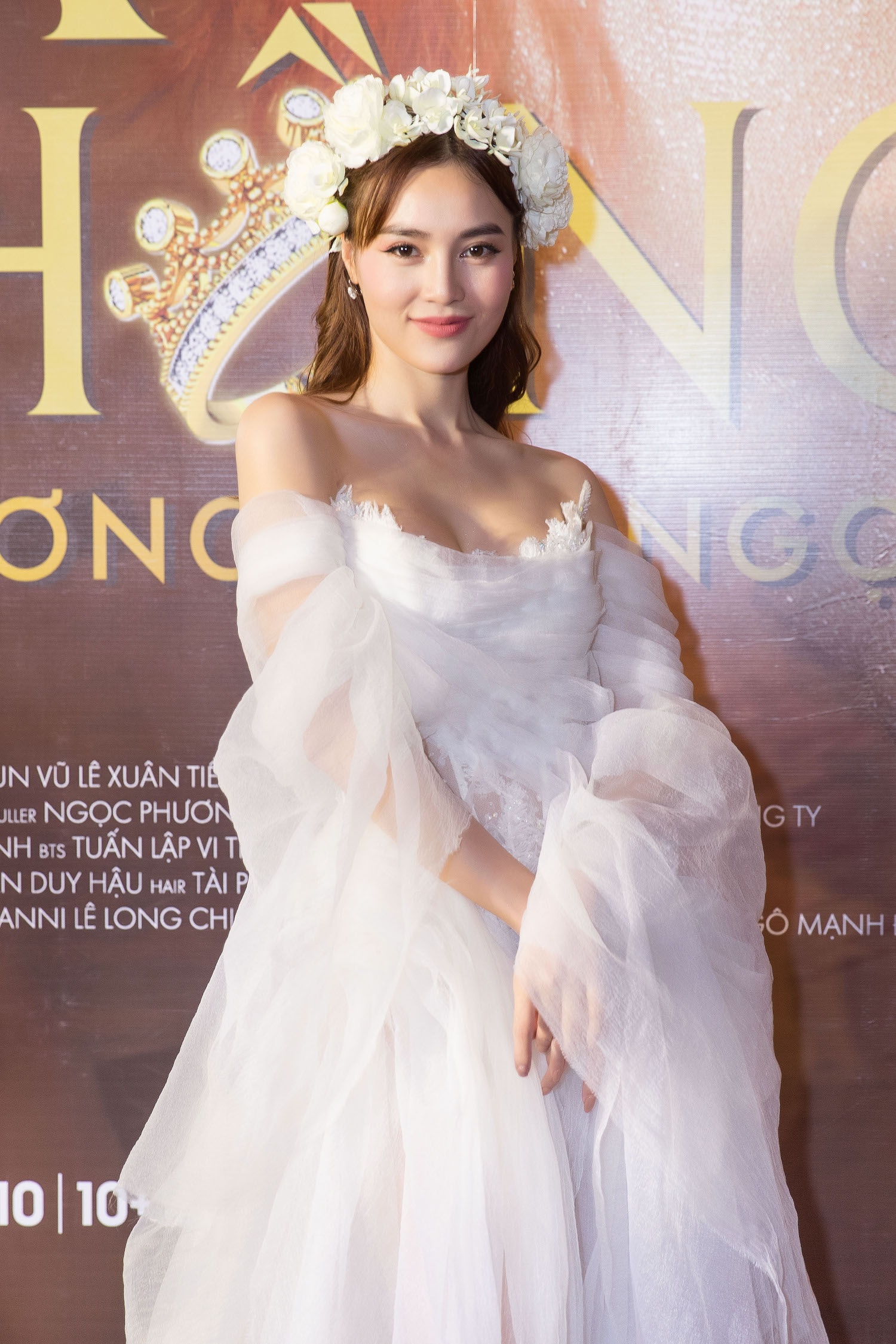 Lan Ngoc ra mat MV anh 1