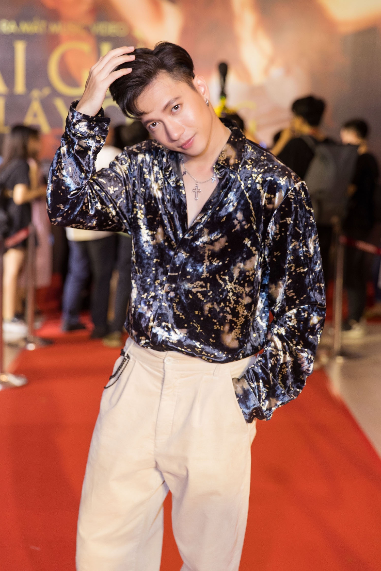 Lan Ngoc ra mat MV anh 6