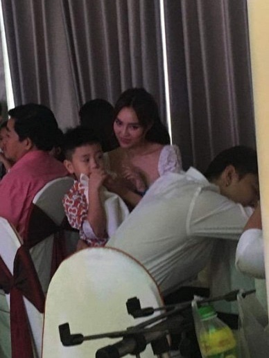 Lan Ngọc hẹn hò Chi Dân ảnh 2 Lan Ngoc hen ho Chi Dan anh 2