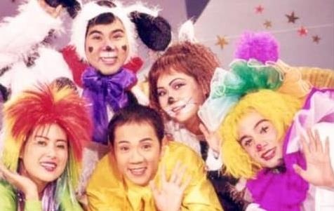 Anh nhom Liu Lo hoi ngo sau 19 nam gay xuc dong hinh anh