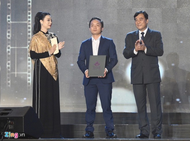 Trấn Thành vắng mặt ở Liên hoan phim ảnh 1 Tran Thanh vang mat o Lien hoan phim anh 1