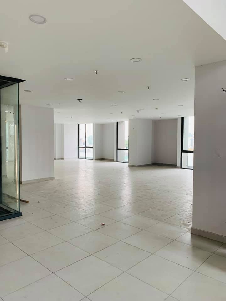 Hai Bang,  Thanh Dat so huu 3 ngoi nha anh 2