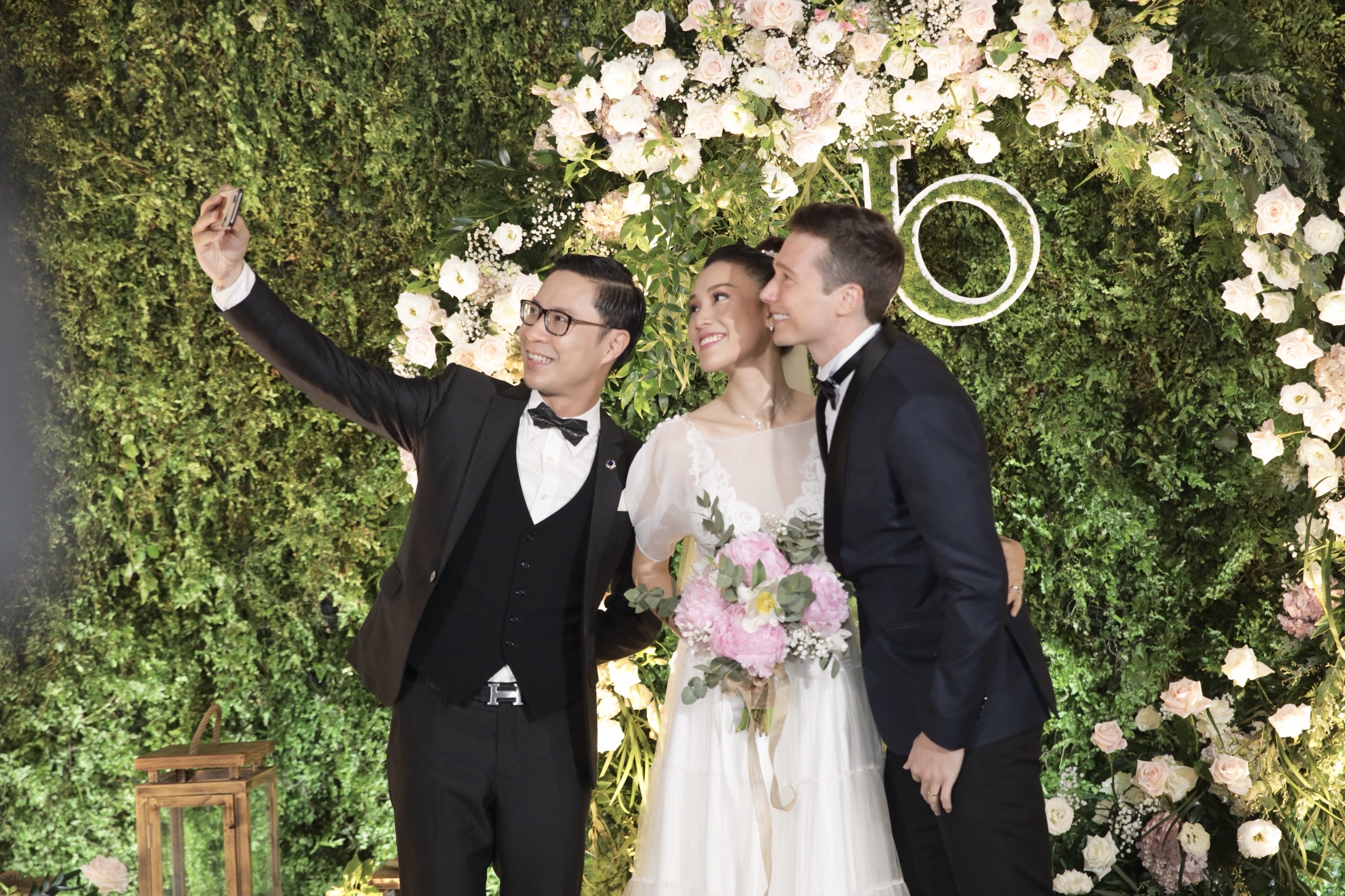 Nhã Phương Trường Giang dự tiệc cưới ảnh 12 Nha Phuong Truong Giang du tiec cuoi anh 12