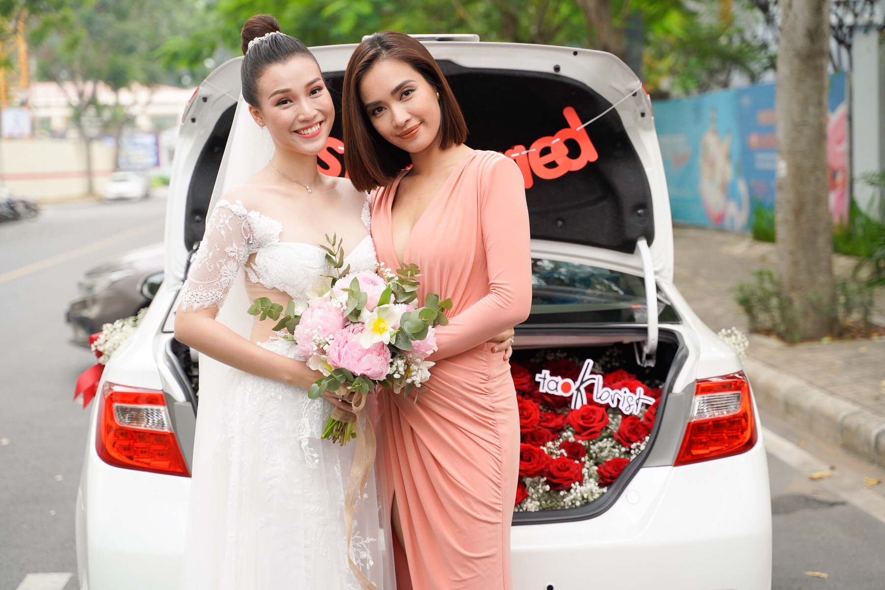 Nhã Phương Trường Giang dự tiệc cưới ảnh 15 Nha Phuong Truong Giang du tiec cuoi anh 15