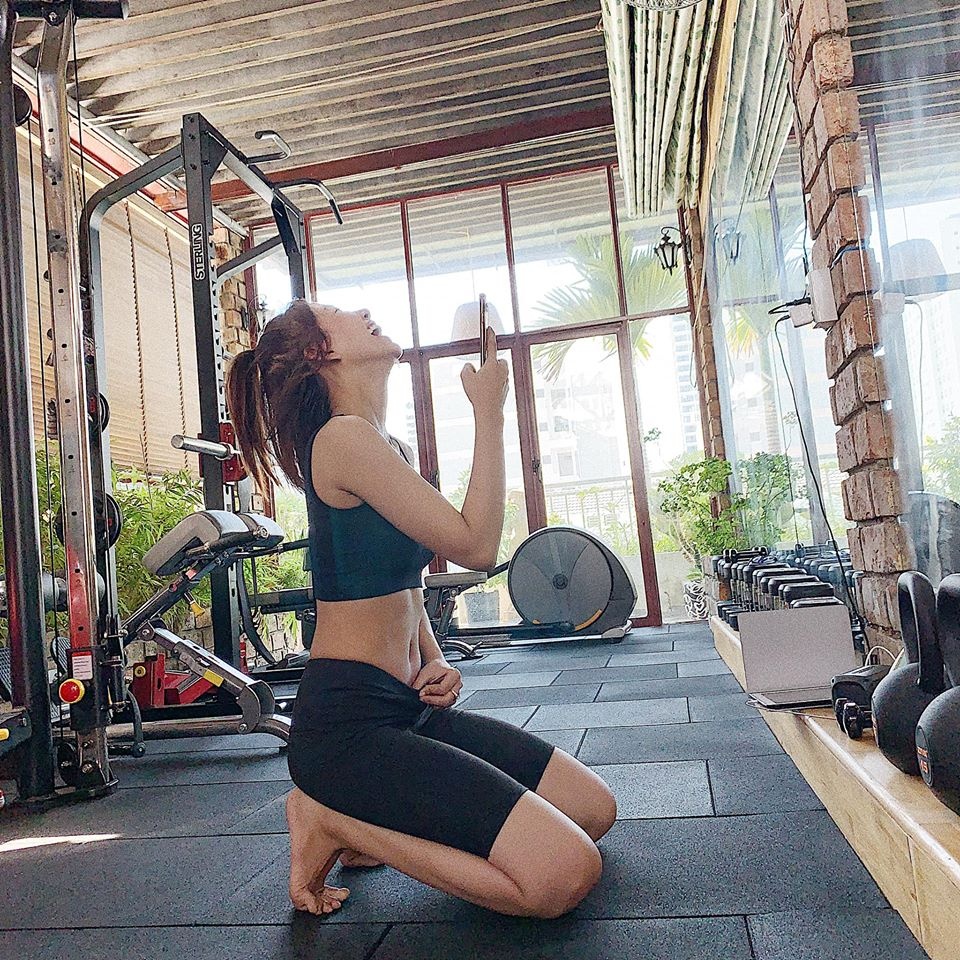 Phan Manh Quynh ky niem 4 nam yeu anh 10