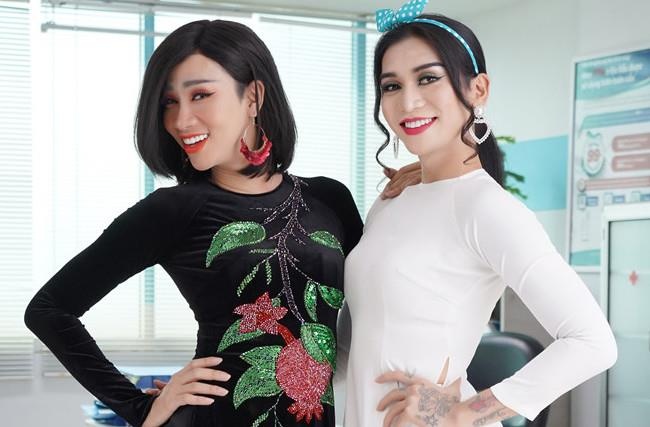 'San khau lao dao vi dien vien noi tieng mai chay show' hinh anh