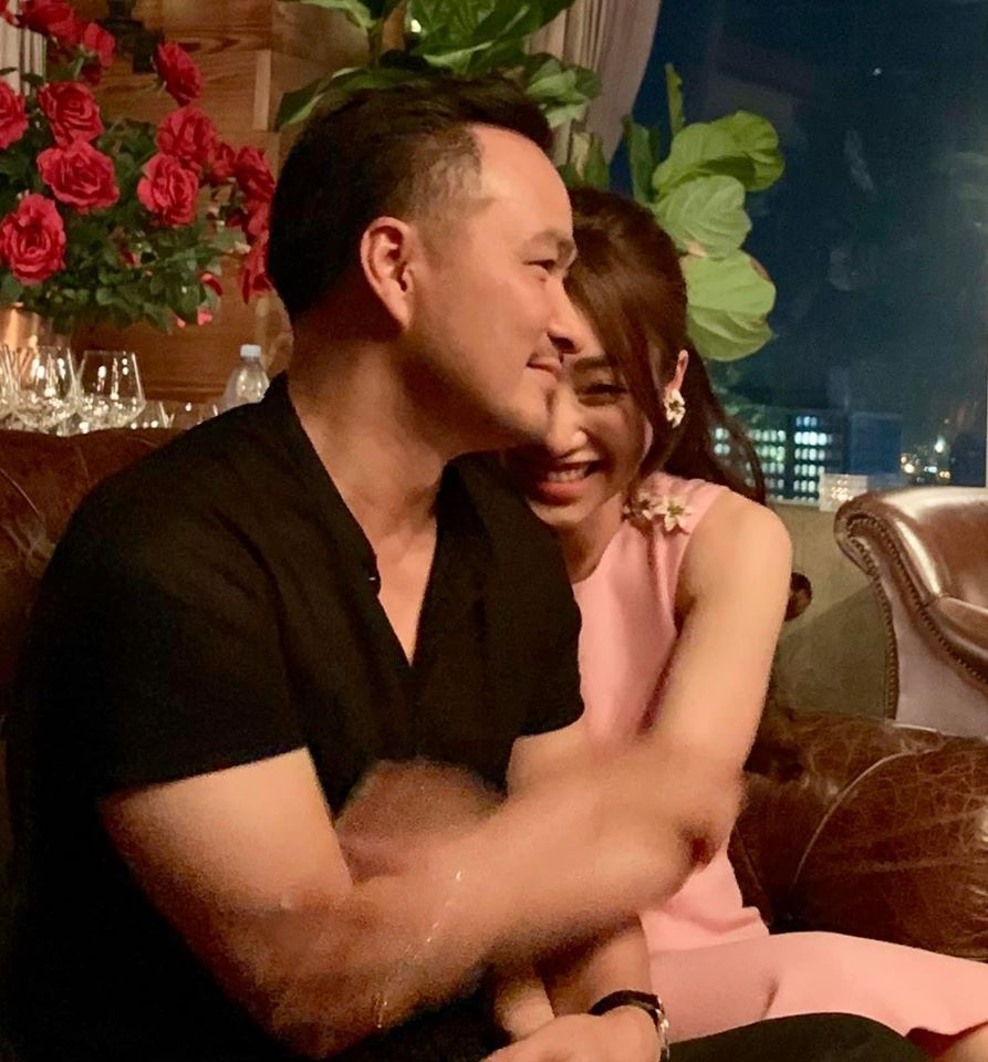 Hinh anh tinh cam cua Chi Bao va ban gai anh 4