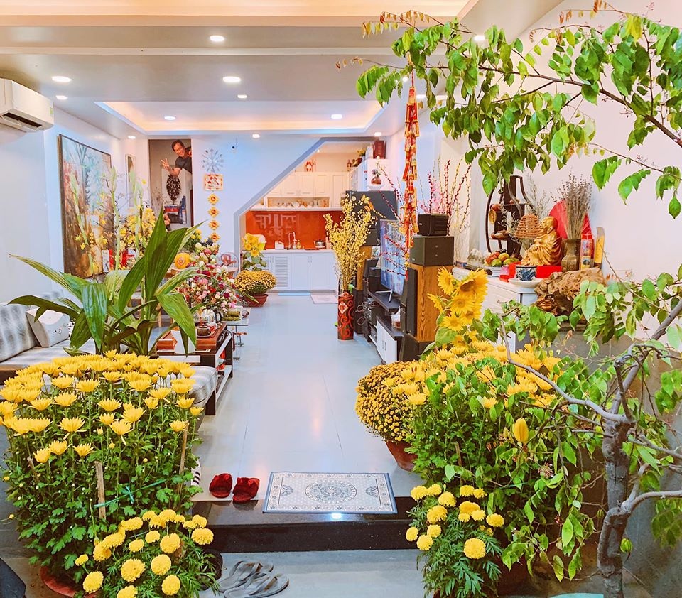 Hoa hau Khanh Van anh 3