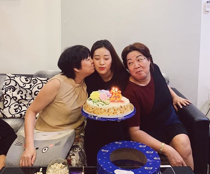 Hoa hau Khanh Van anh 4