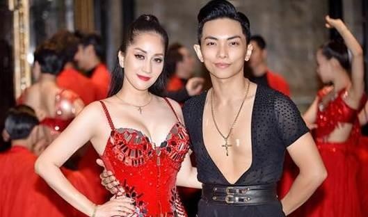 Khanh Thi: 'O nha, toi buoc phai chieu theo Phan Hien' hinh anh