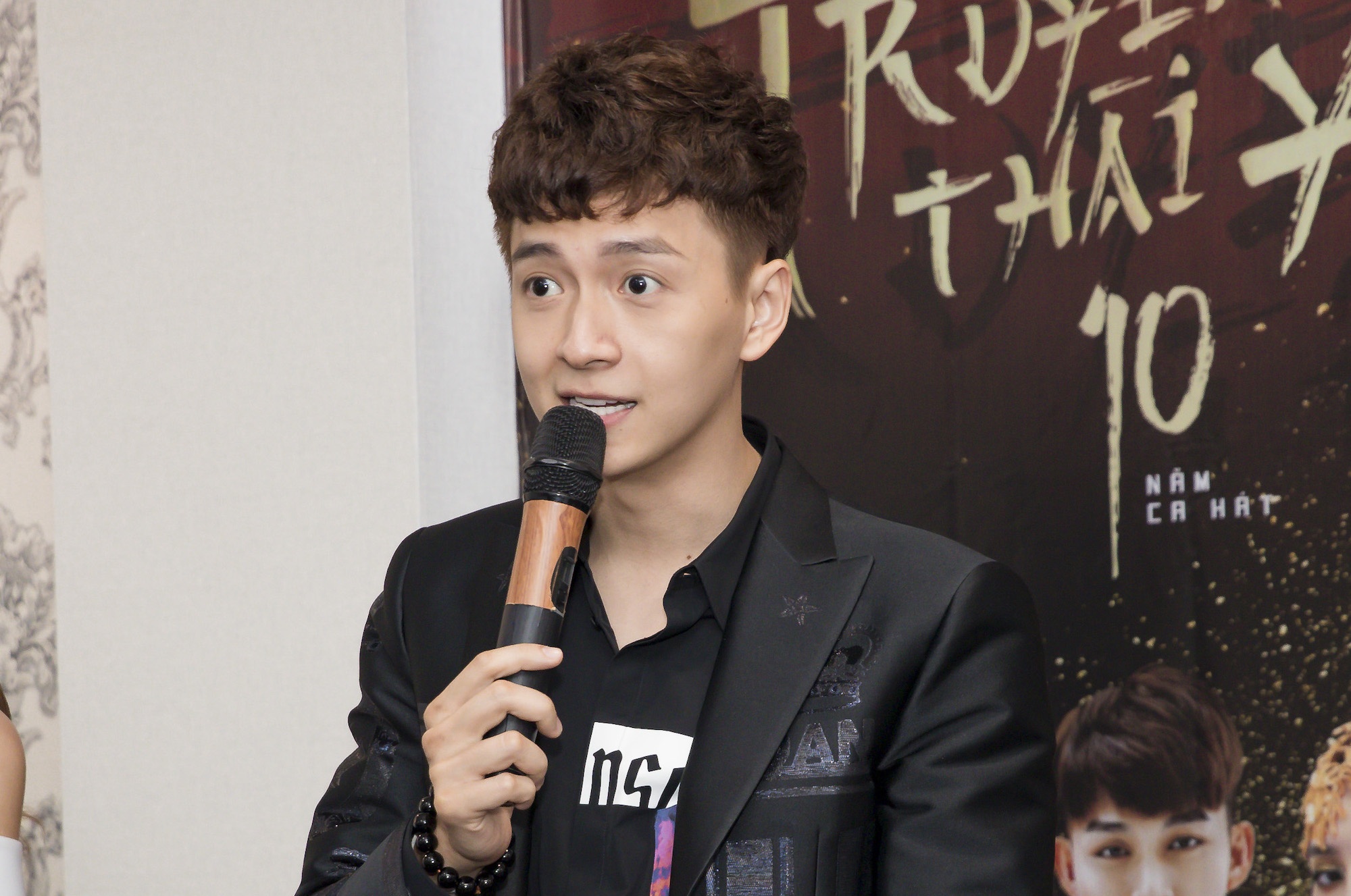 Lan Ngoc hat cung Ngo Kien Huy anh 2