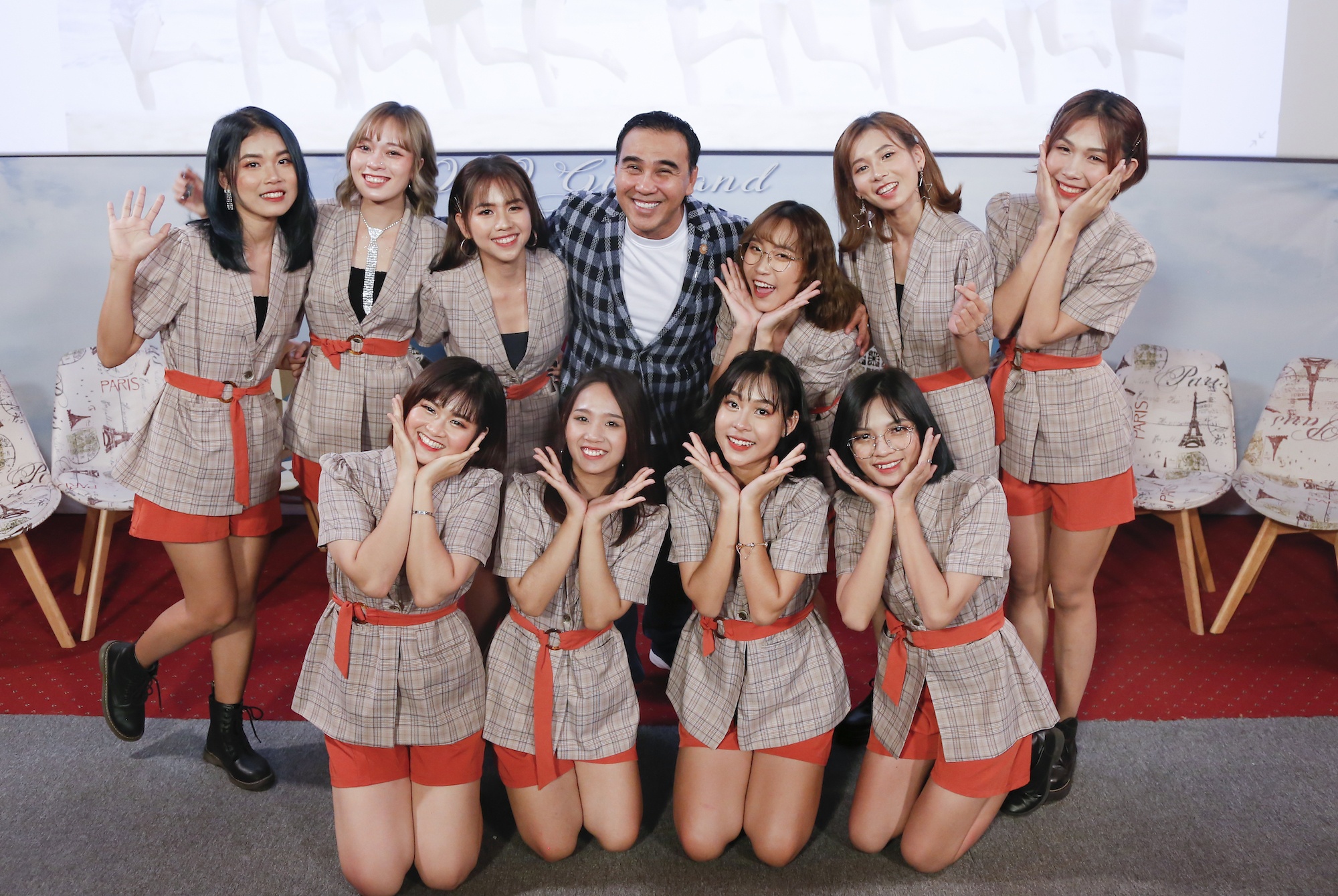 Quyen Linh do dau nhom nhac nu anh 1