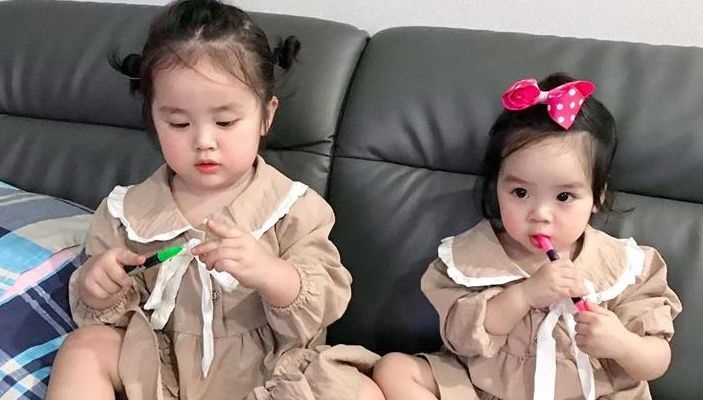 Ve dang yeu cua hai con gai Hoai Lam hinh anh