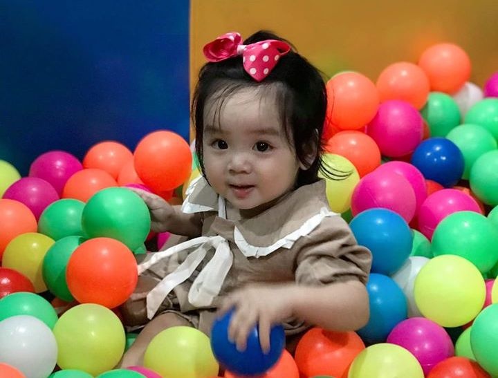 con gai Hoai Lam anh 2