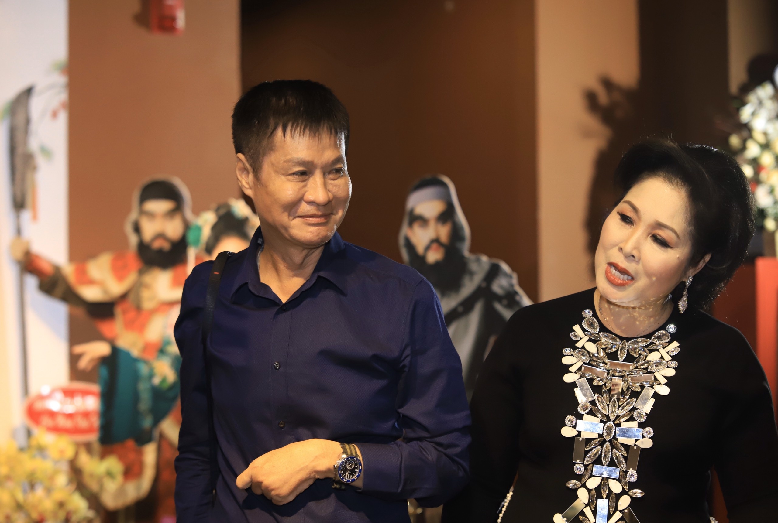 Hong Van mo san khau moi anh 3