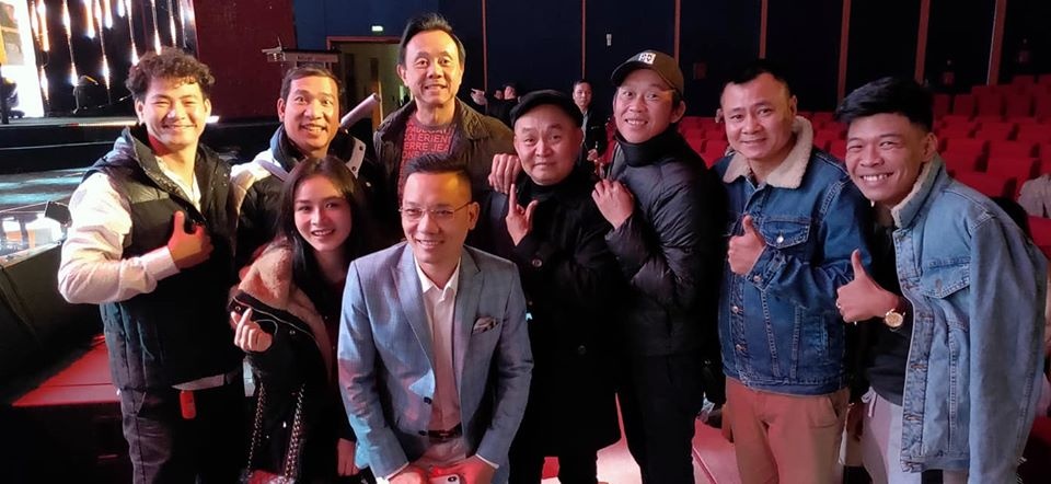 Hoai Linh va nghe si hai mien hoi ngo anh 1