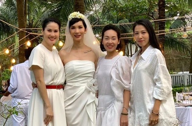 Than Thuy Ha, Truong Quynh Anh du le cuoi Xuan Lan hinh anh