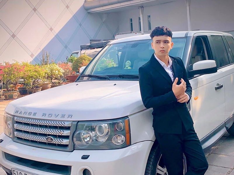 Ho Quang Hieu mat xe anh 4