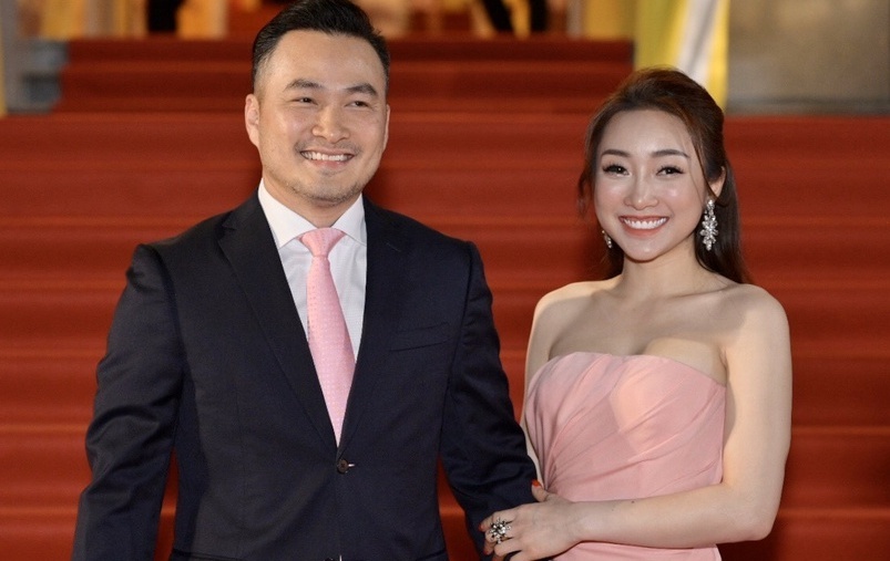 'Anh Chi Bao da ly hon 2 lan, gia dinh van ung ho toi yeu' hinh anh