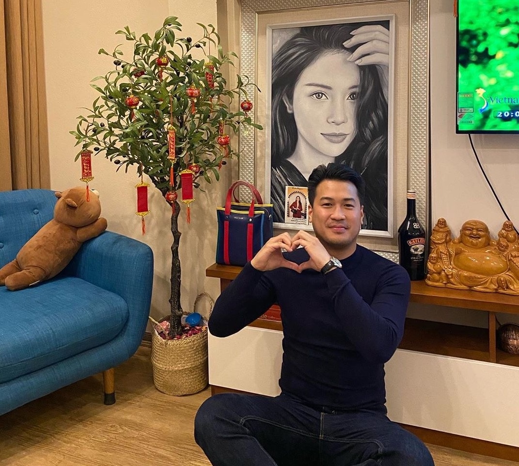 Phillip Nguyen don Tet ben Linh Rin anh 1