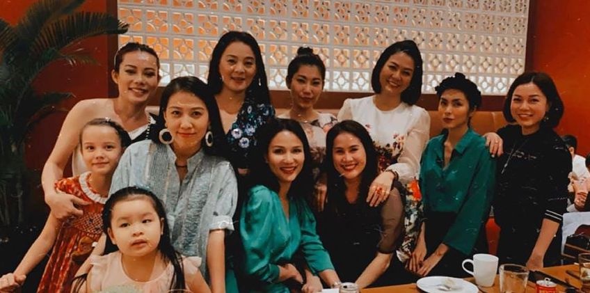 Tang Thanh Ha hoi ngo nhom ban than anh 2