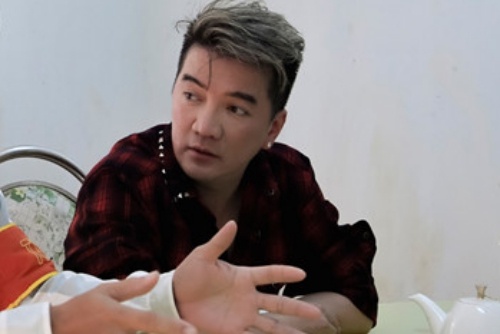 Dam Vinh Hung den So, nhan loi dua tin sai ve dich virus corona hinh anh