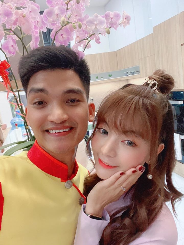 Mac Van Khoa cuoi vao cuoi nam anh 2