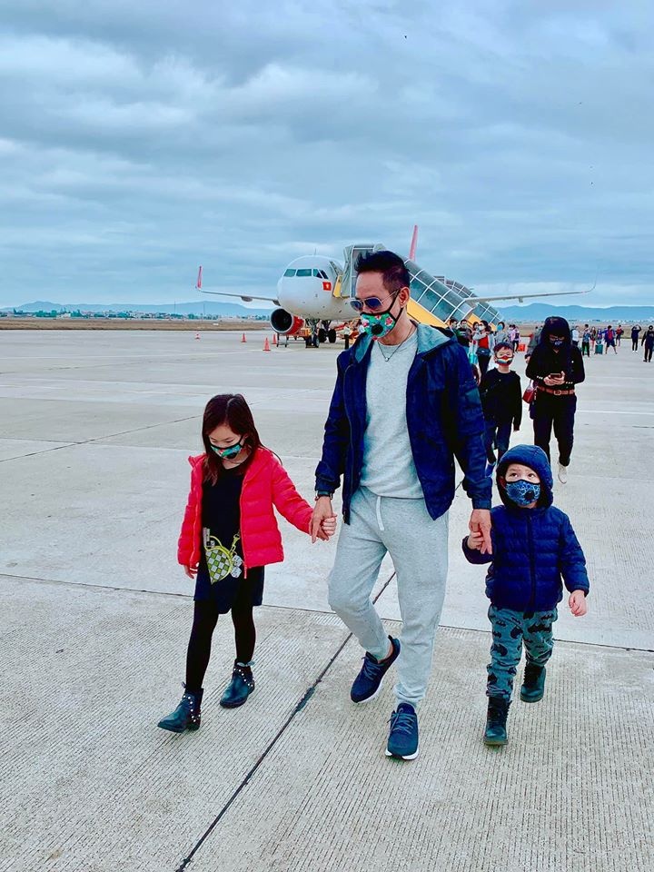 sao Viet bao ve con giua dich virus corona anh 5