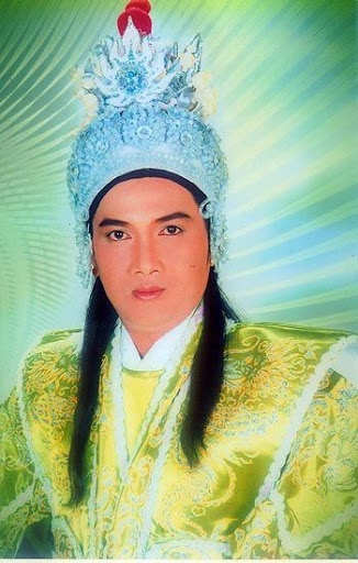 Thoai My keu goi giup do Chieu Hung anh 2