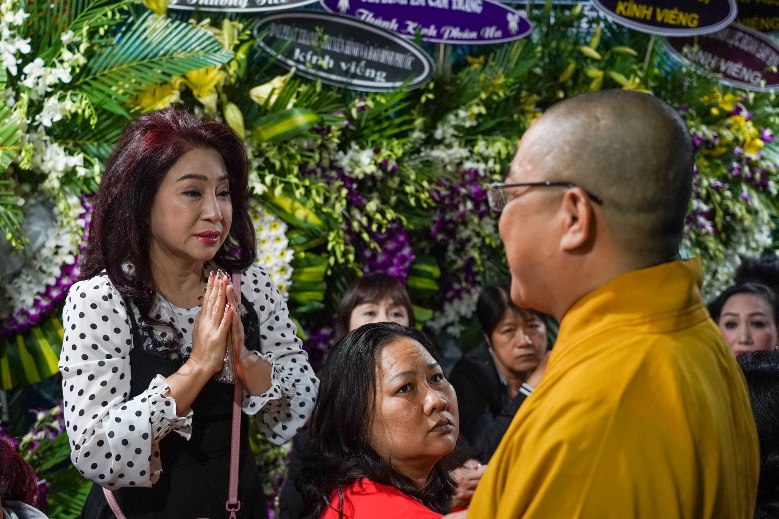 Thoai My, Tan Beo va nhieu nghe si cai luong den vieng NSUT Chieu Hung hinh anh