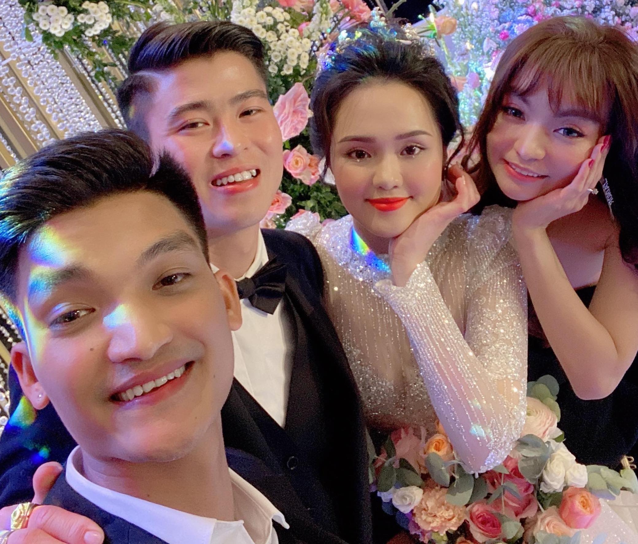 Mac Van Khoa du dam cuoi Duy Manh anh 1